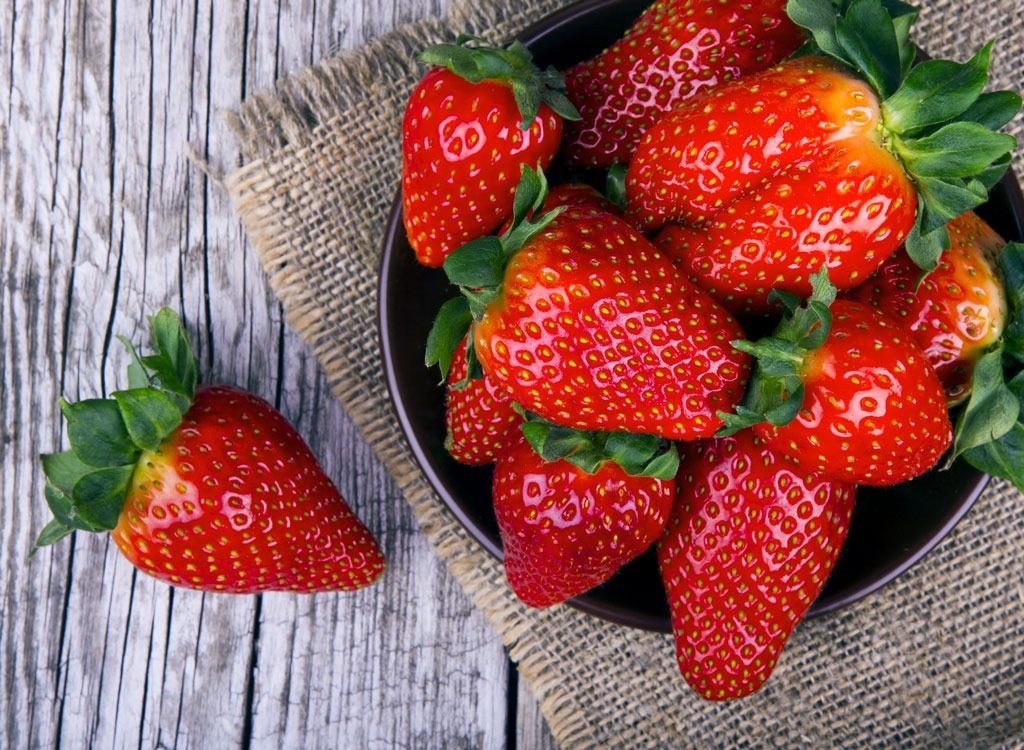 fresh strawberries in a bowl
