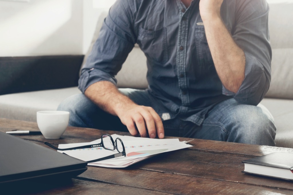 Man scheduling tasks to his body clock.