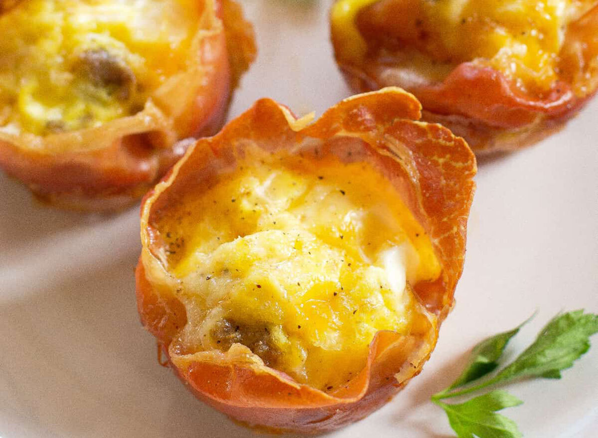 prosciutto sausage and egg cups