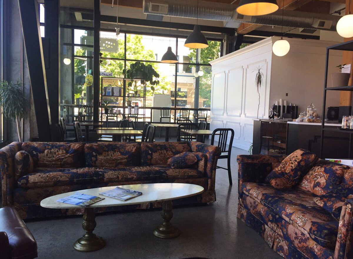 the arrow coffeehouse