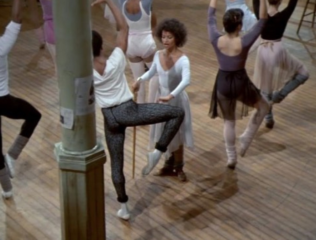 Lydia teaching a dance class 