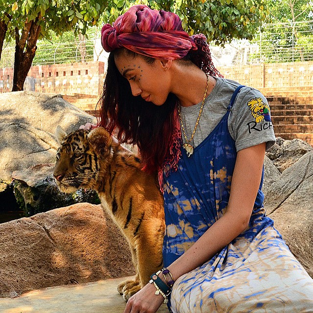 amazing-and-adventurous-female-travelers-you-need-to-follow-on-instagram-or-wanderlust-17