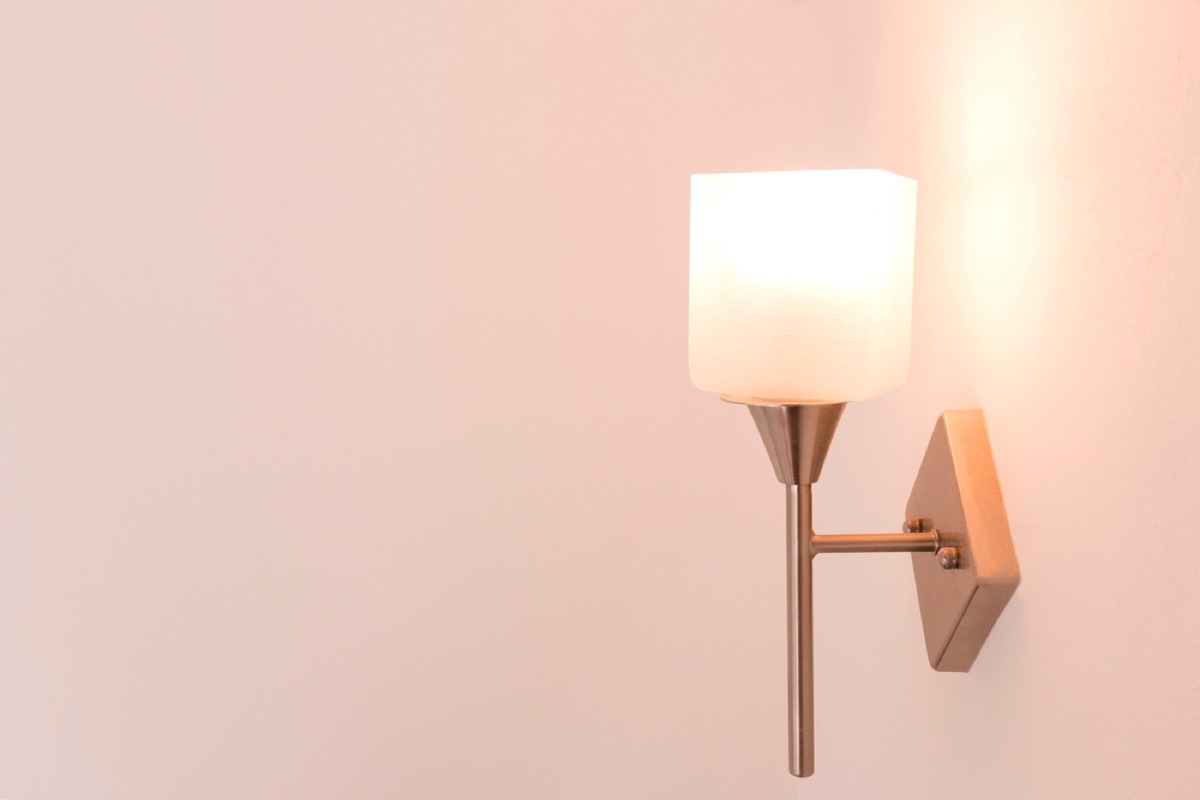 wall sconce, joanna gaines tips