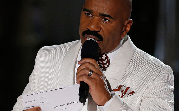 miss_universe_2015_hilarious_mistake_01