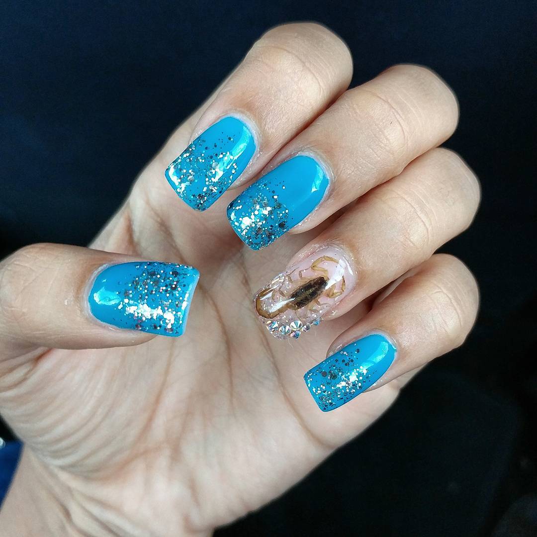 7_Craziest_Nail_Trends_We've_Seen_This_Year_05