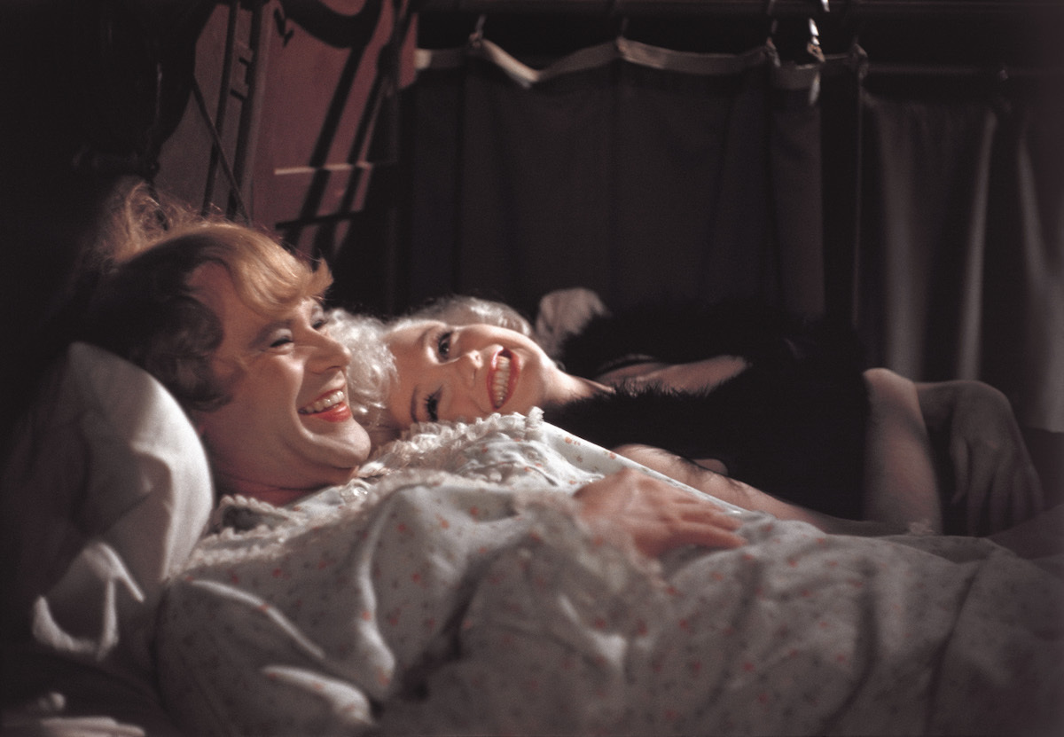 Jack Lemmon and Marilyn Monroe filming