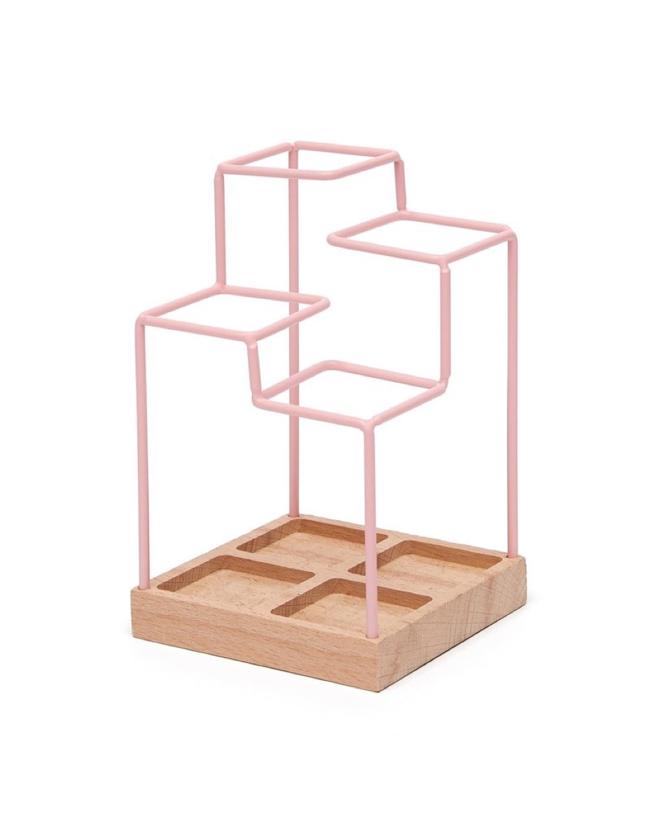 geometric pencil older