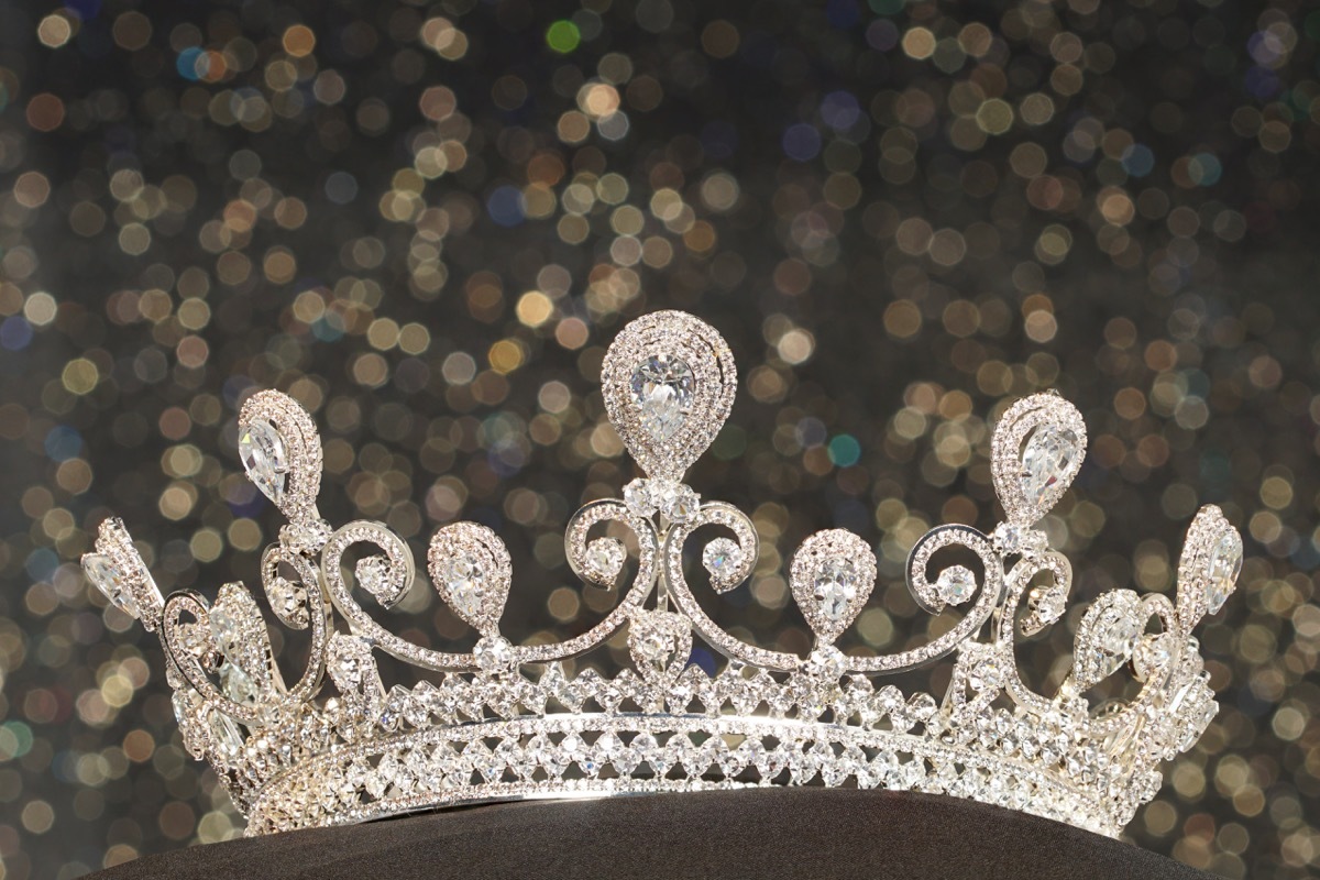 pageant crown, pageant facts