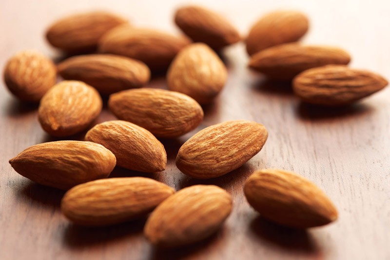 Almonds - Top 10 Fat-Burning Foods