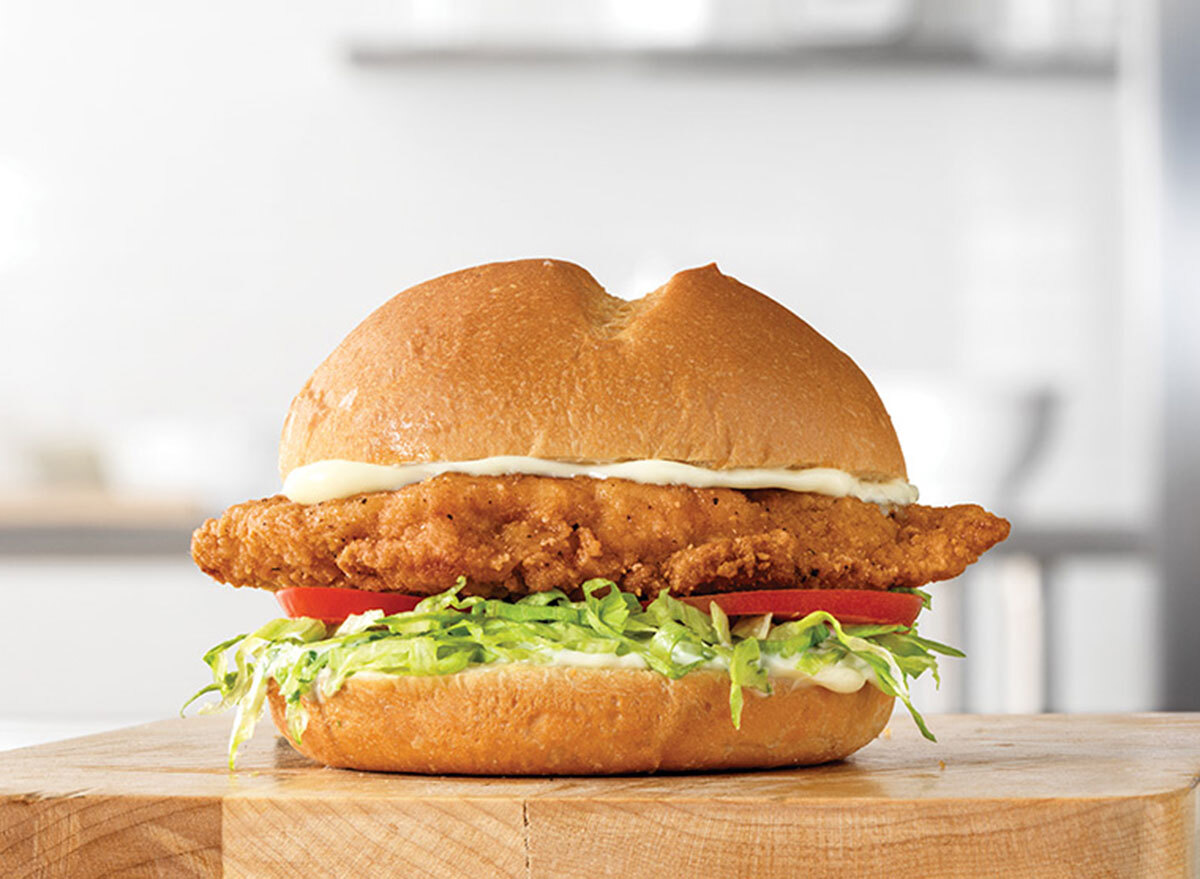 arbys buttermilk crispy chicken sandwich