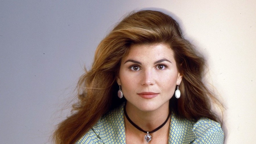 Lori Loughlin Started Young | 8 Lesser Known Facts About Lori Loughlin | Her Beauty
