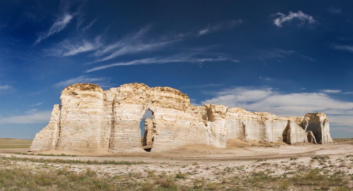 monument rocks in kansas, iconic state photos