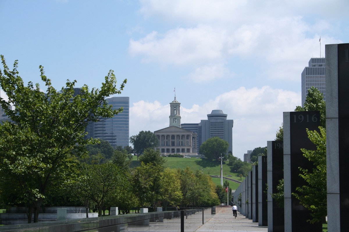 Shutterstock nashville tennessee state capitol buildings