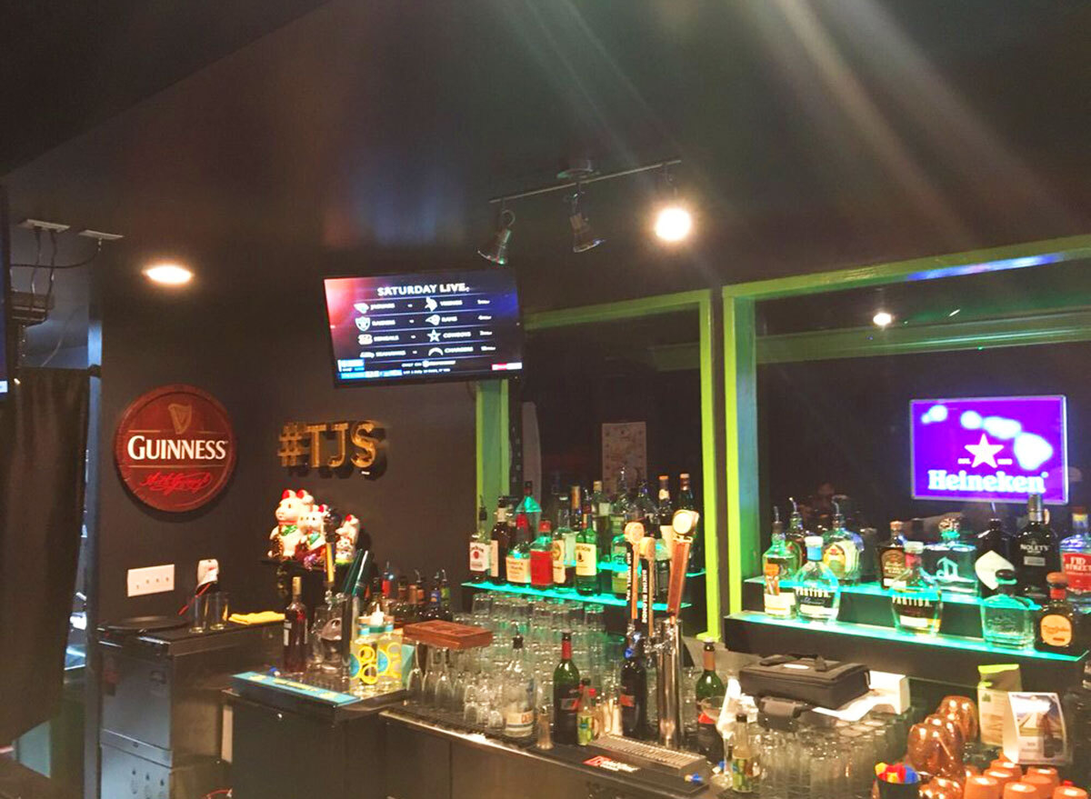 tj pau hana hale hawaii bar view