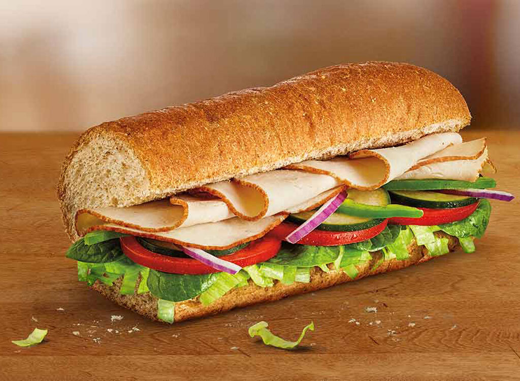 Subway turkey sub - healthy restaurants low calorie meal options
