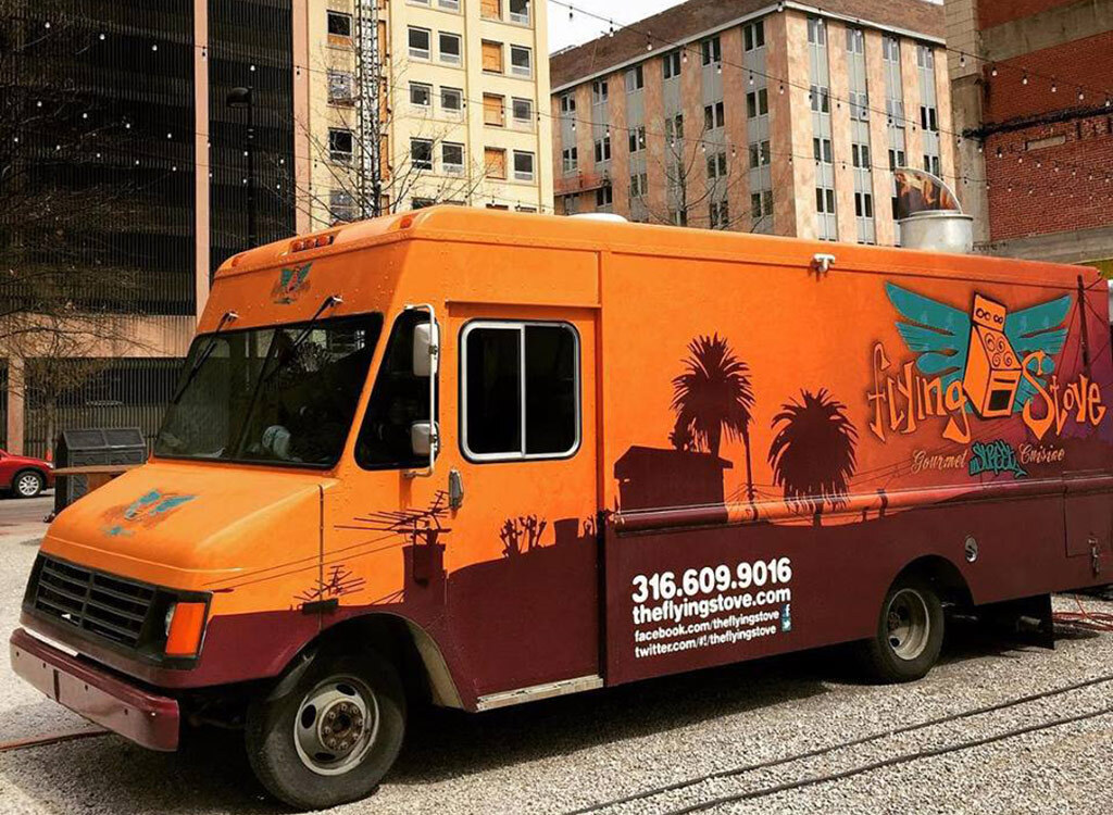 Flying stove food trucks