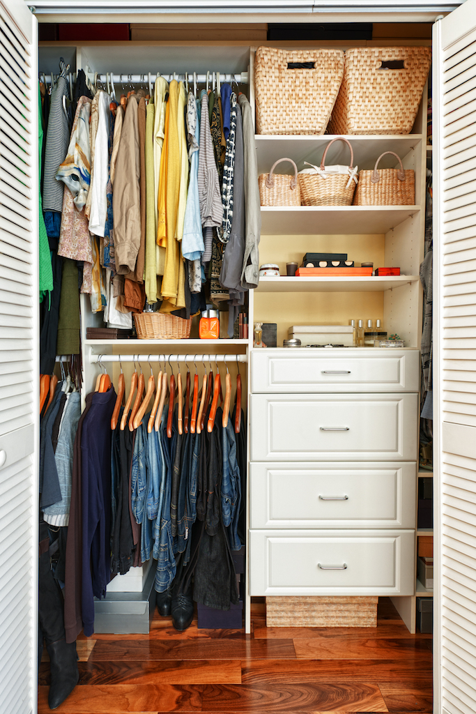 Shelves in Closet {Home Organization Tips}