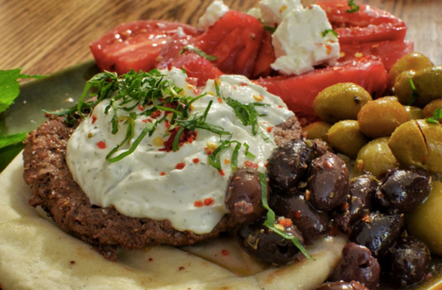 Марокканский бургер с бараниной и специями | 10 интересных рецептов домашних бургеров | Her Beauty