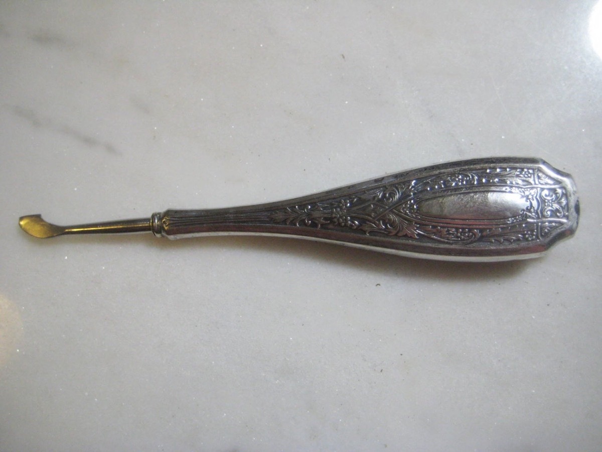 cuticle tool old beauty product