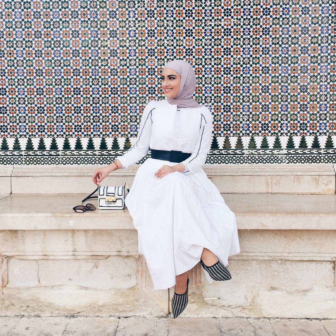 unbelievably_beautiful_women_wearing_hijabs_on_ig_12