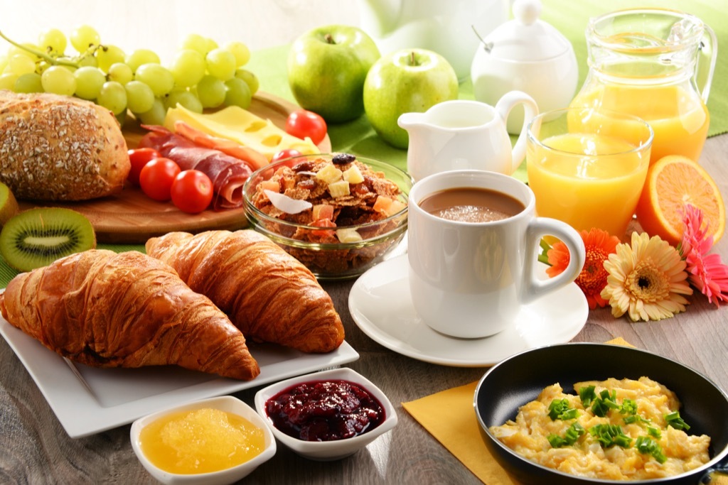 eating breakfast will give you an instant energy boost