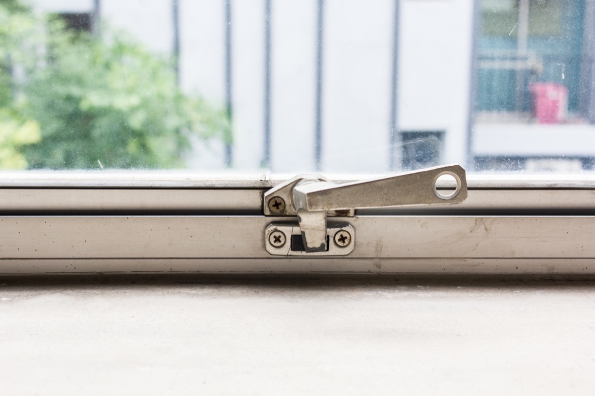 lock on a window of a house, safety tips