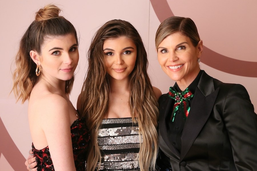 Lori Loughlin Kids | 8 Lesser Known Facts About Lori Loughlin | Her Beauty
