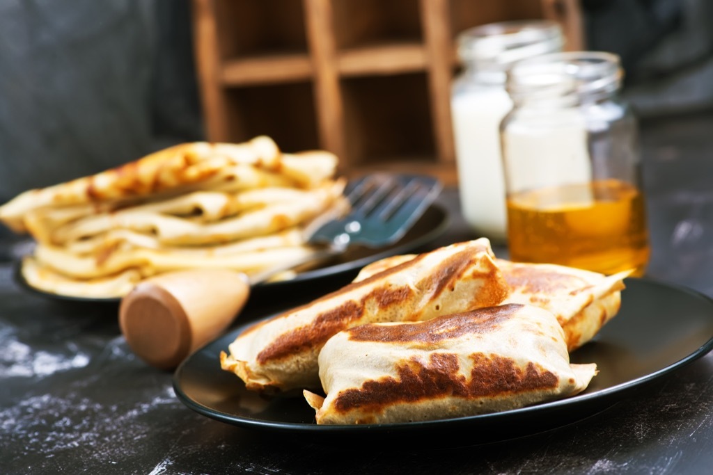 Family dinner breakfast energy